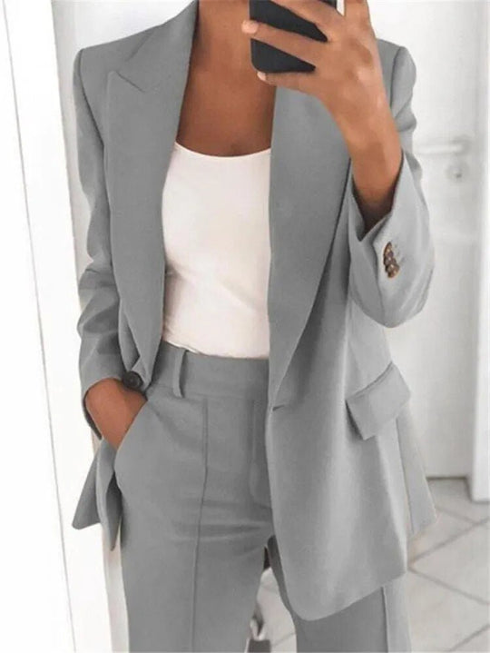 Klassisches Blazer-Set für Damen