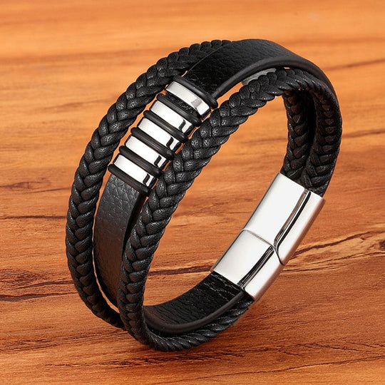 Schwarzes lederarmband für männer