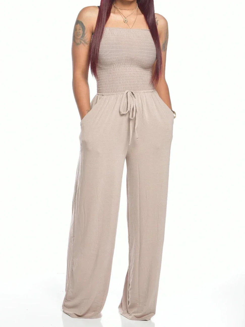 Eleganter jumpsuit für frauen