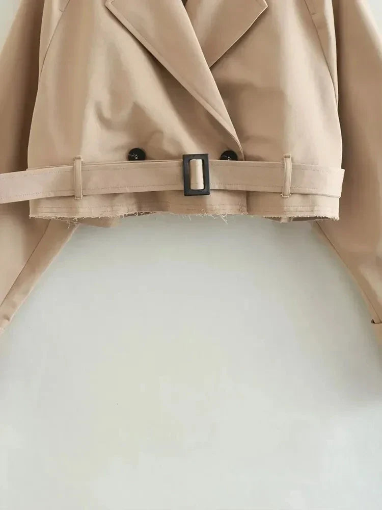 Eleganter Trenchcoat Im Crop-Style - Moderner Kurzmantel In Beige