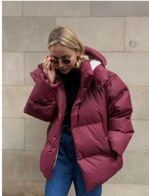 Kurze Jacke mit Kapuze für Damen