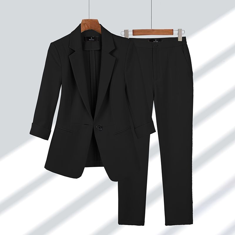 Elegantes set aus blazer und hose für frauen